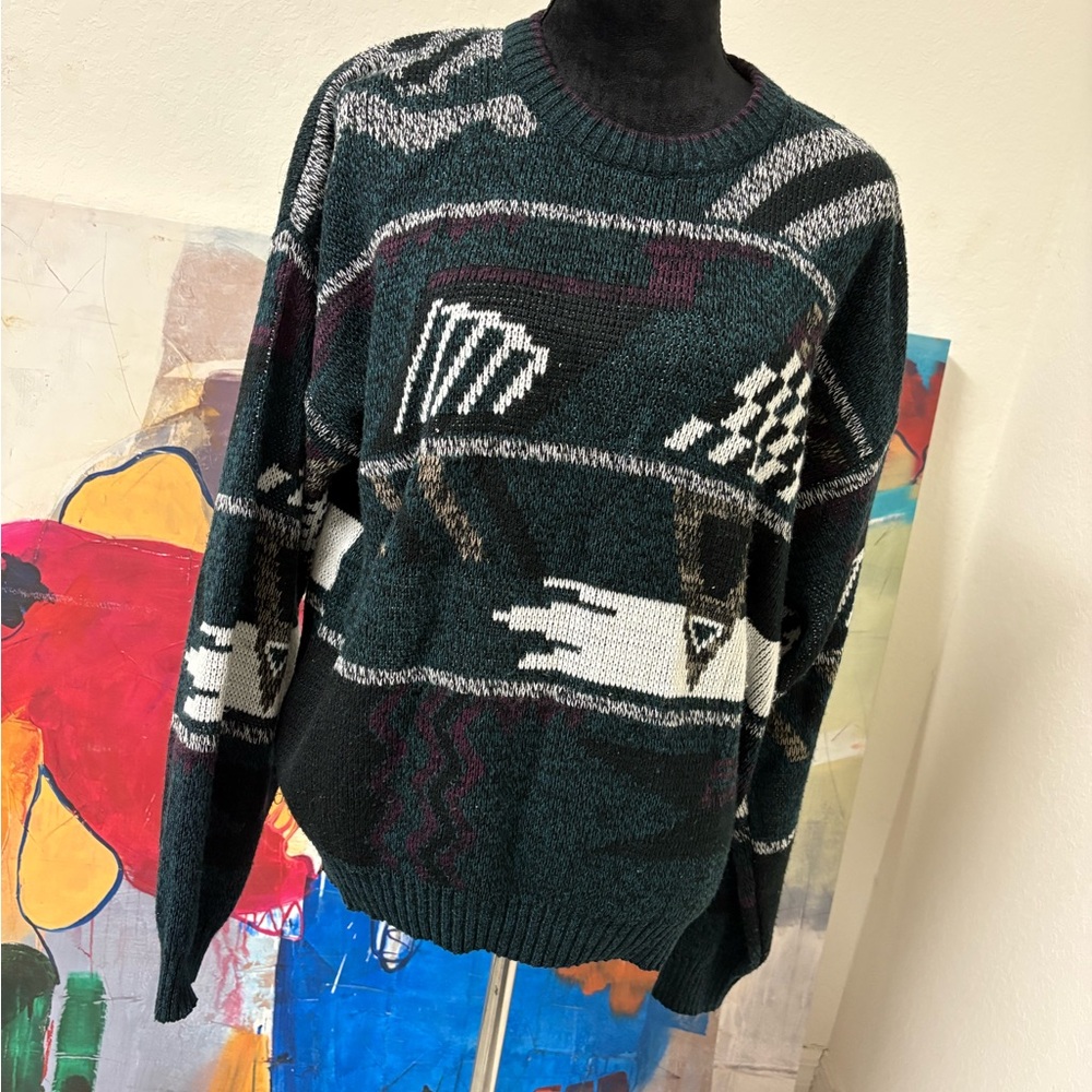 Expressions Green and White Crewneck Sweater with Geometric Design